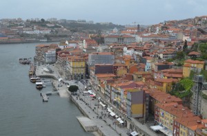Crossing the bridge and looking down on Porto